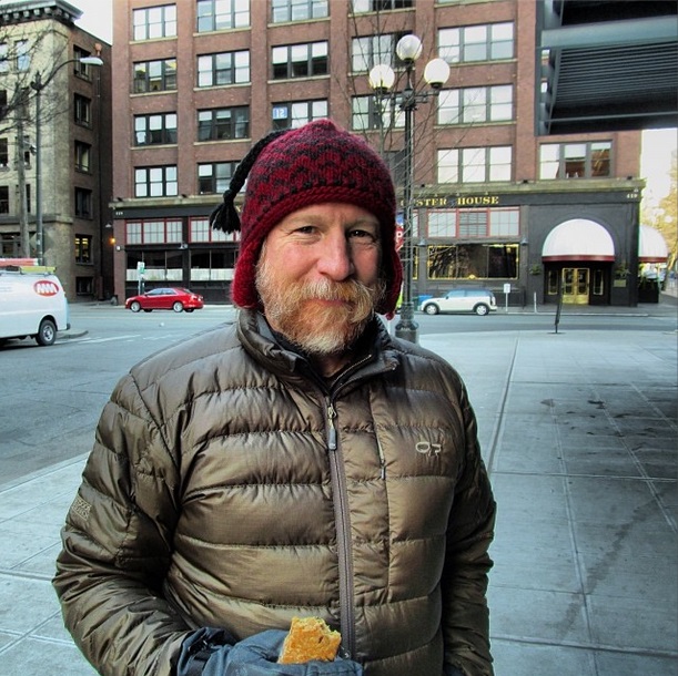 pple_lots of activity